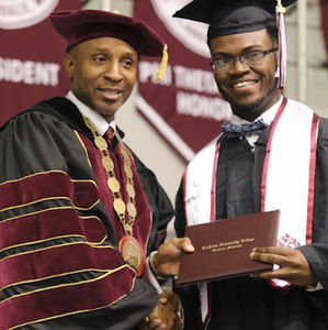 Meet your Posher, Trekell